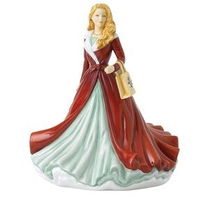 NIB Royal Doulton ‘Tis The Season 2019 Petite Bone China Signed 6.6”H Figurine